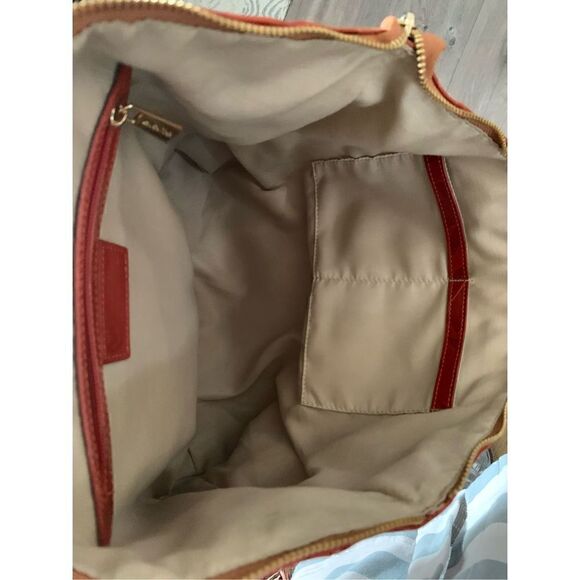 Ladies Valentina Embossed Leather Handbag Handmade in Italy - Picture 4 of 10